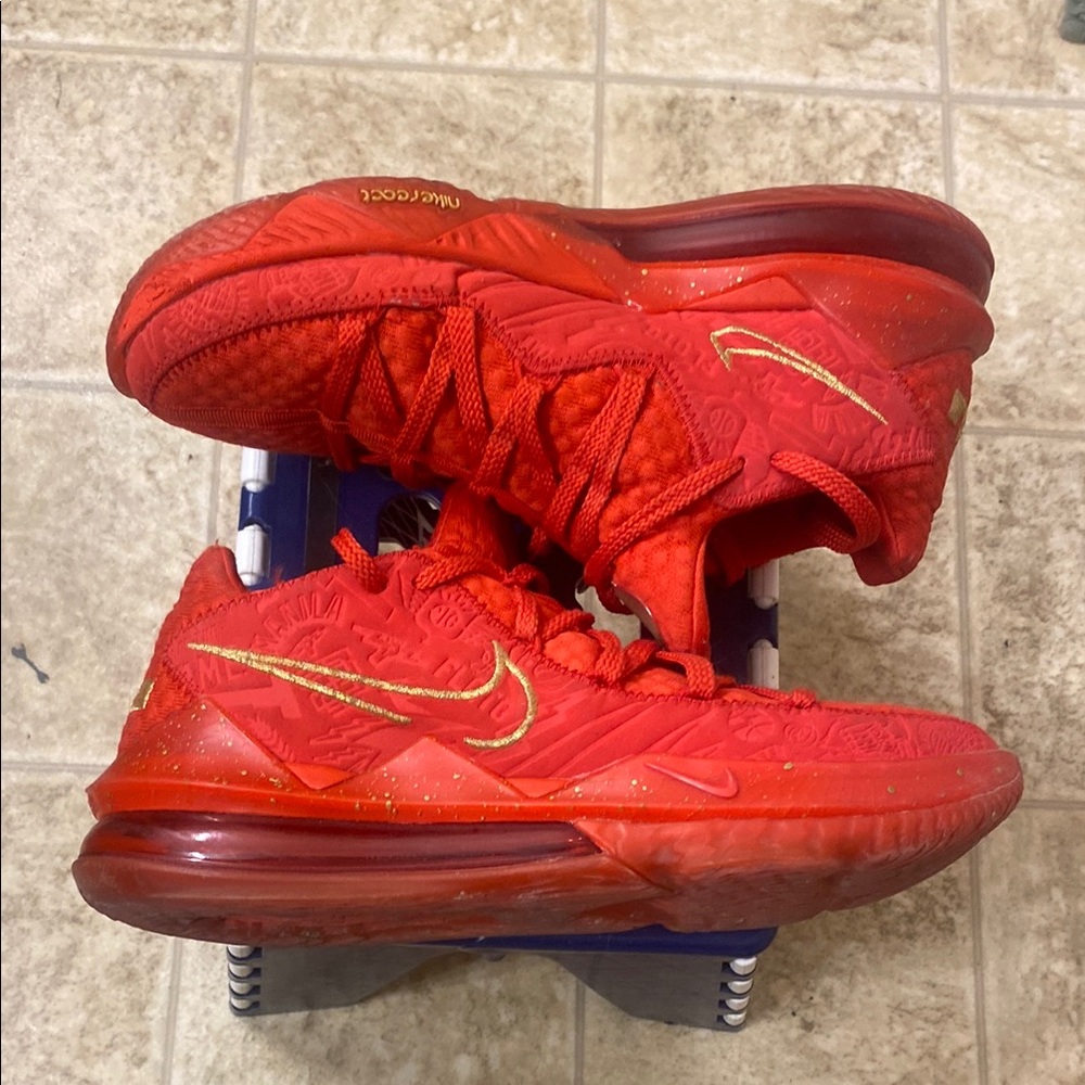 2020 Titan x LeBron 17 low agimat